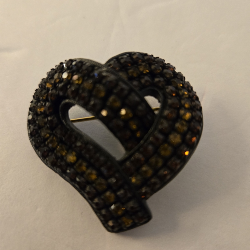 Heart Shaped Brooch/Pin with Brown & Amber Rhinestones Signed LMD 1.5"